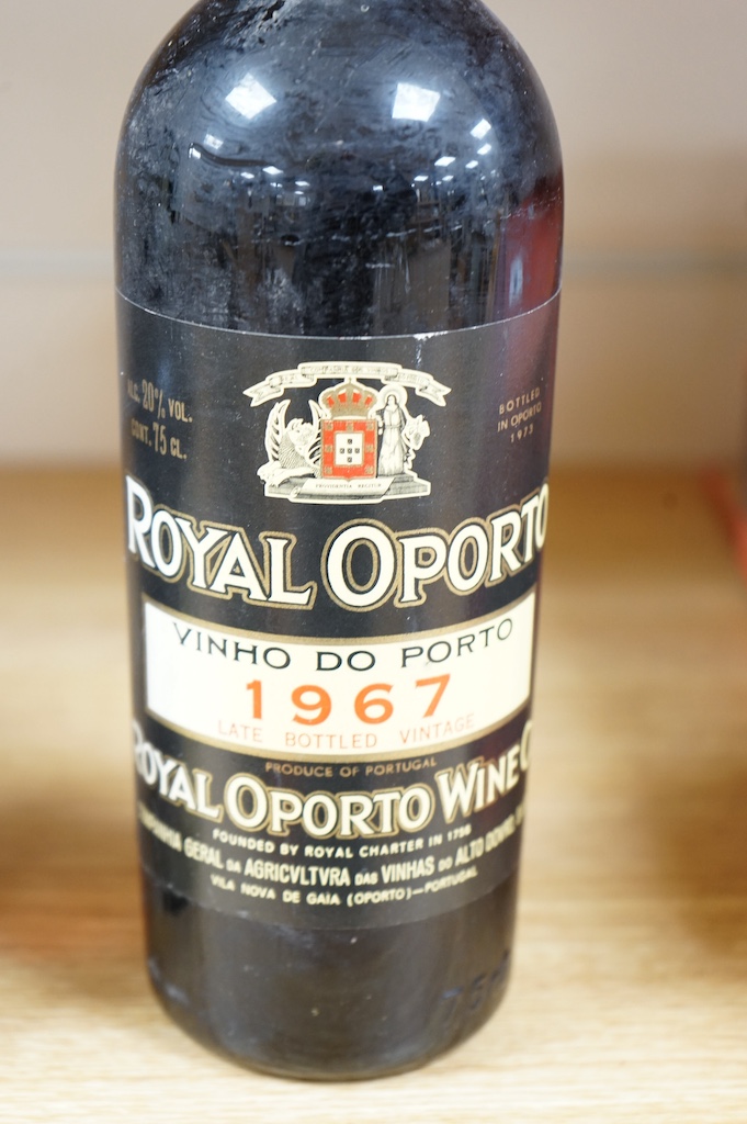 A bottle of Royal Oporto 1967 port together with a bottle of Hennessy Cognac (2). Condition - unknown storage